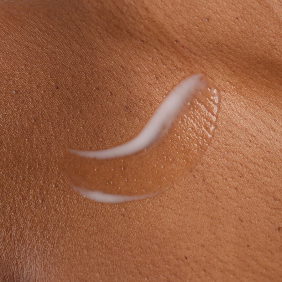 ord-niacinamide-05-body-face-pdp-application.jpg