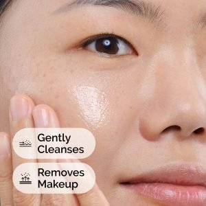 ord-squalane-cleanser-model-application-with-benefits.jpg